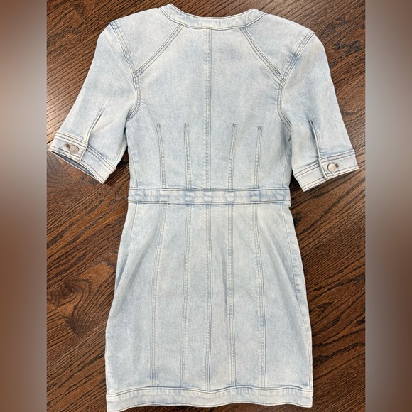 Express Light Wash Denim Mini Dress Button Front Utility Style Size S - Picture 2 of 7